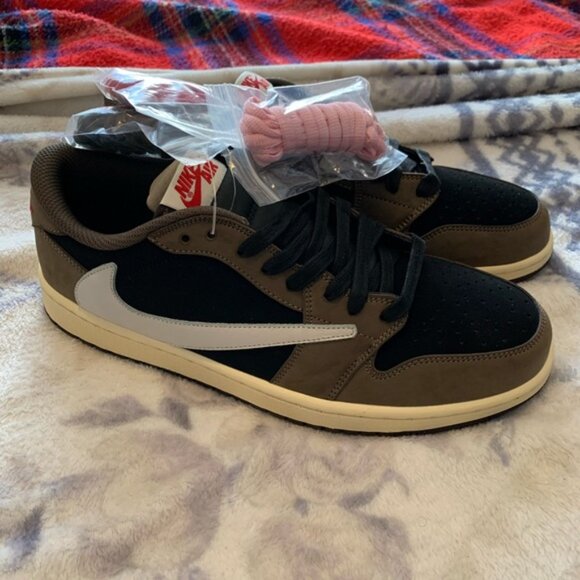 JORDAN 1 RETRO LOW OG SP X TRAVIS SCOTT SIZE 12